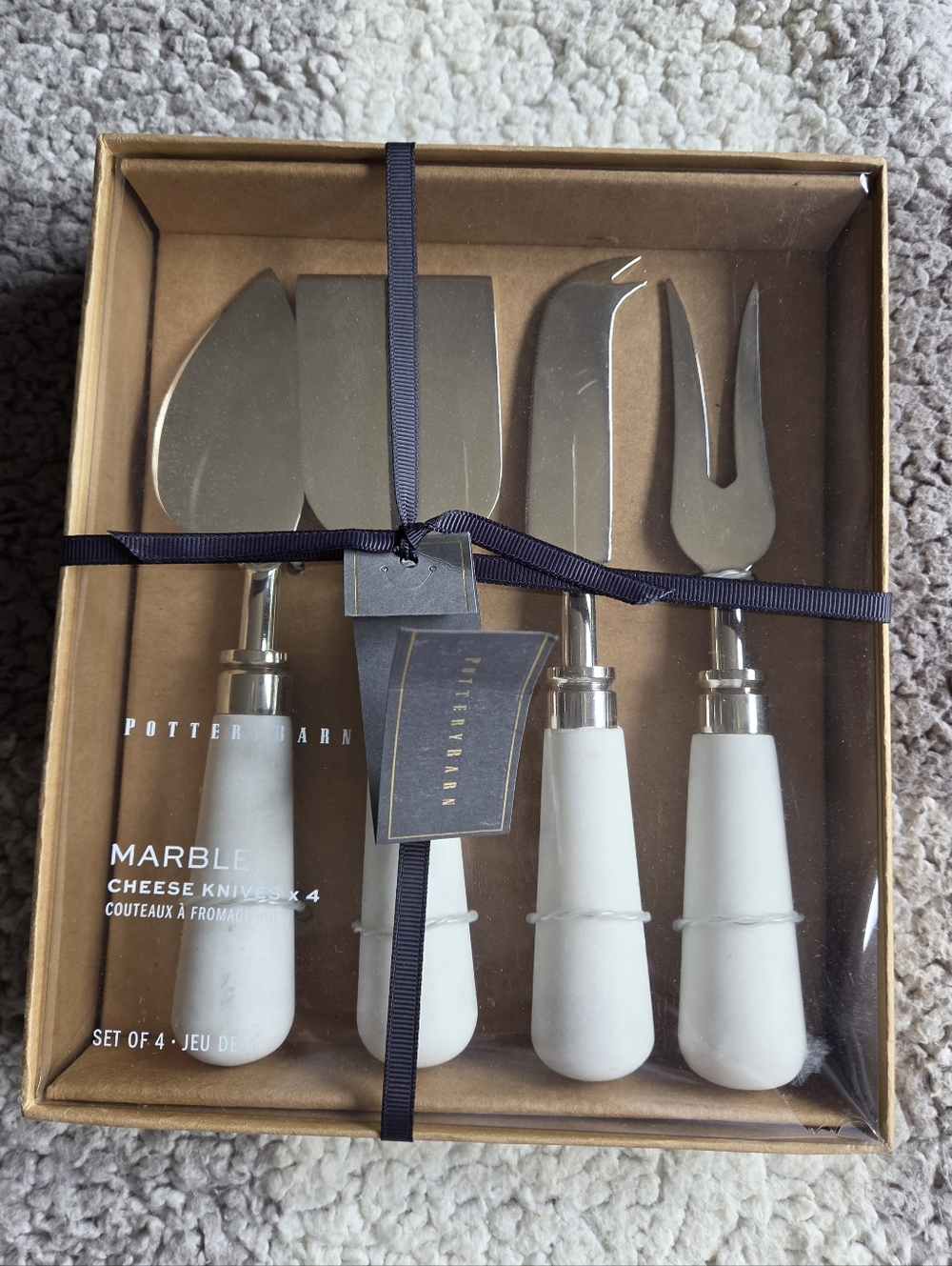 Pottery Barn Marble Cheese Knife Set (4) | White Handle | New in Box